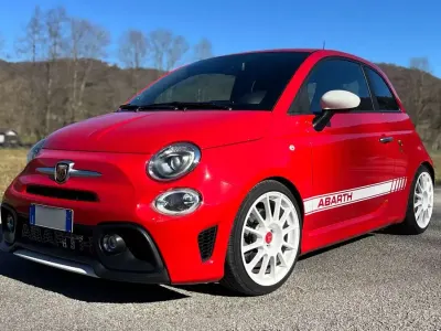Usata Abarth 595 145 CV (106 kW) 2020 Rosso Utilitaria