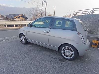 Usata Lancia Ypsilon 69 CV (50 kW) 2011 Utilitaria