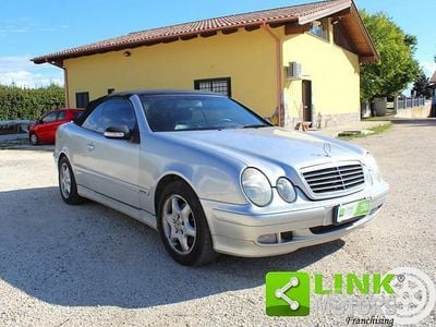 Grigio Usata 2002 Mercedes CLK200 Elegance Cabrio | 8200 € (Buon prezzo)