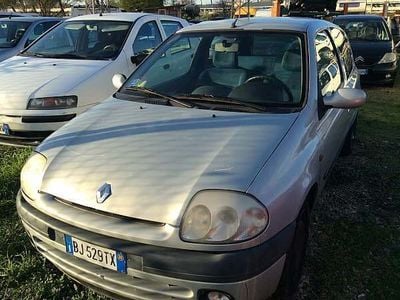 Renault Clio II