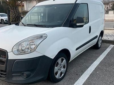 Usata Fiat Doblò 90 CV (66 kW) 2011 Monovolume