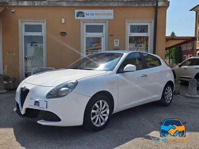 Usata Alfa Romeo Giulietta Super 120 CV (88 kW) 2016 Bianco Utilitaria