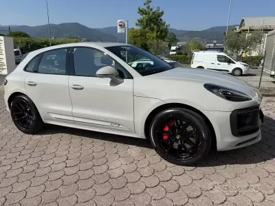 Usata Porsche Macan GTS 441 CV (324 kW) 2023 Grigio SUV