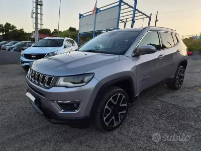 Usata Jeep Compass Limited 170 CV (125 kW) 2018 Grigio SUV