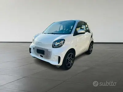 Usata Smart ForTwo Coupé Pulse 60 kW (82 CV) 2022 Bianco Utilitaria