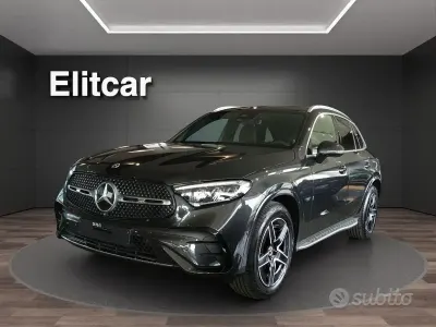 Usado Mercedes GLC200 AMG 163 CV (119 kW) 2024 Gris SUV