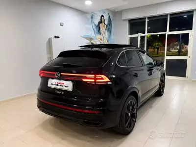 Usata VW Taigo R-line 115 CV (84 kW) 2024 Nero SUV