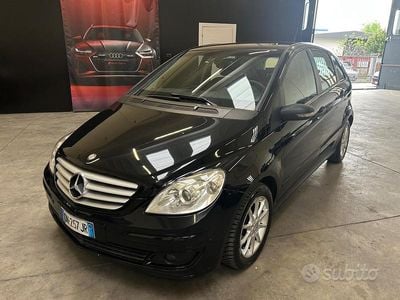 Usata Mercedes B180 Chrome 110 CV (80 kW) 2008 Nero Monovolume