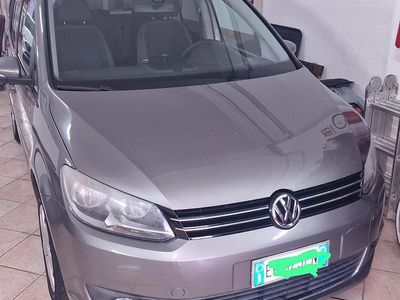 Usata VW Touran 150 CV (110 kW) 2011 Grigio Monovolume