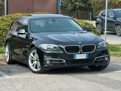 Usata BMW 530 Luxury Line 258 CV (189 kW) 2015 Nero Station wagon