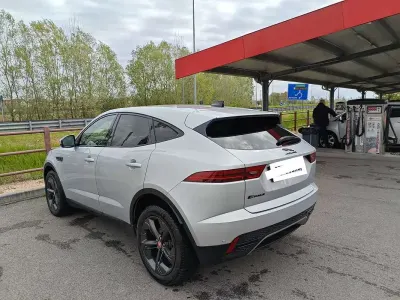 Usata Jaguar E-Pace 163 CV (119 kW) 2021 Argento SUV