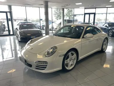 Usata Porsche 911 Carrera 345 CV (253 kW) 2008 Bianco Coupé