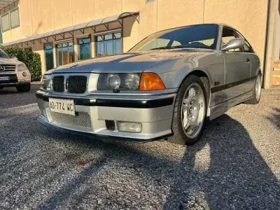 Usata BMW M3 Efficient Dynamics 286 CV (210 kW) 1995 Argento Coupé