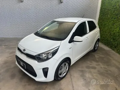 Käytetty Kia Picanto City 65 HP (47 kW) 2019 Valkoinen Viistoperä