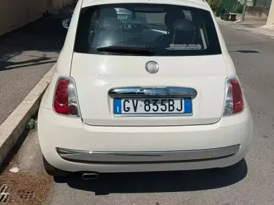 Usata Fiat 500 Lounge 69 CV (50 kW) 2012 Bianco Berlina