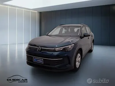 Usata VW Tiguan Edition 150 CV (110 kW) 2025 Verde SUV