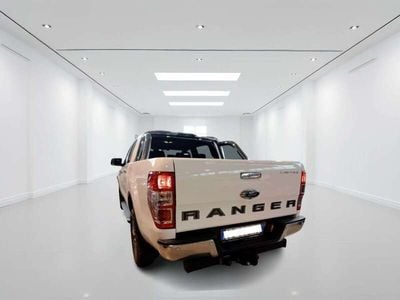 Usata Ford Ranger Limited 213 CV (156 kW) 2021 Bianco Pick-up