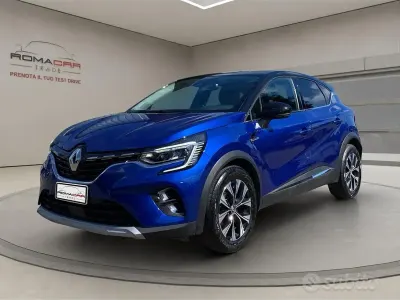 Usata Renault Captur 92 CV (67 kW) 2023 Bluazzurro SUV