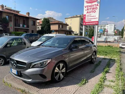Usata Mercedes CLA180 Shooting Brake Edition 122 CV (89 kW) 2019 Grigio Station wagon
