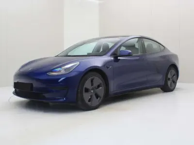 Usata Tesla Model 3 Standard Range 88 kW (120 CV) 2022 Blu/azzurro Berlina