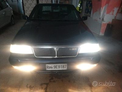 Usata Lancia Thema 201 CV (147 kW) 1992 Blu Berlina