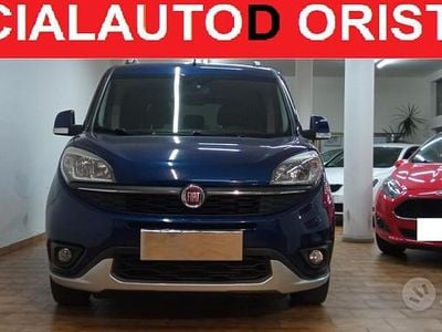 Usata Fiat Doblò Trekking 95 CV (69 kW) 2016 Blu Monovolume