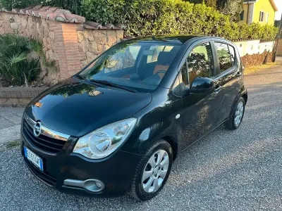 Usata Opel Agila 86 CV (63 kW) 2010 Utilitaria
