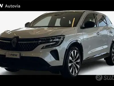 Usata Renault Austral Techno 198 CV (145 kW) 2023 Bianco SUV