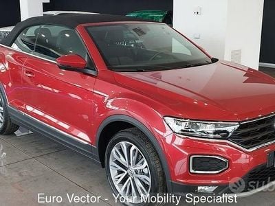 Usata VW T-Roc Cabriolet Style 150 CV (110 kW) 2021 Rosso Cabrio
