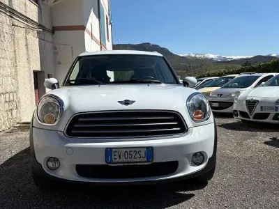 Begagnad Mini Cooper D Countryman 111 HK (81 kW) 2014 Vit SUV