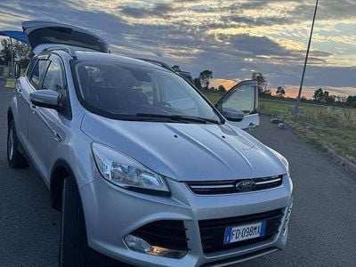 Usata 2016 Ford Kuga Business Edition SUV | 9000 € (Buon prezzo)