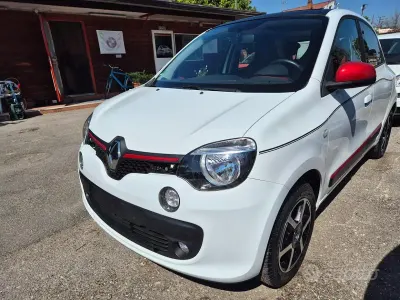 Usado Renault Twingo Intens 69 HP (50 kW) 2017 Branco Citadino