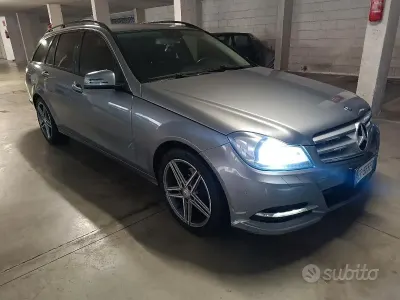 Usata Mercedes C220 170 CV (125 kW) 2012 Grigio Station wagon