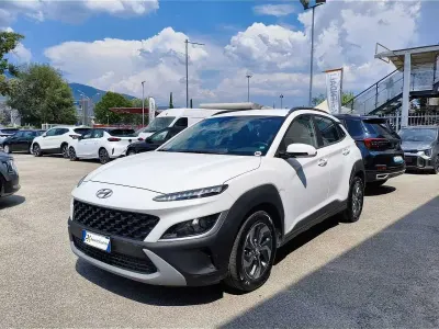 Usata Hyundai Kona 141 CV (103 kW) 2021 Bianco SUV