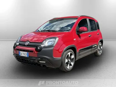 Usata Fiat Panda Cross Cross 70 CV (51 kW) 2025 Rosso Utilitaria