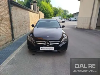 Usata Mercedes C220 163 CV (119 kW) 2018 Nero Station wagon