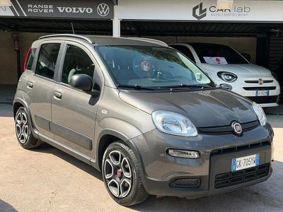 Usata Fiat Panda Sport 69 CV (50 kW) 2022 Grigio Utilitaria