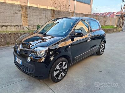 Usata Renault Twingo Intens 69 CV (50 kW) 2017 Nero Utilitaria