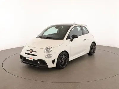 Usata Abarth 695 180 CV (132 kW) 2022 Bianco Utilitaria