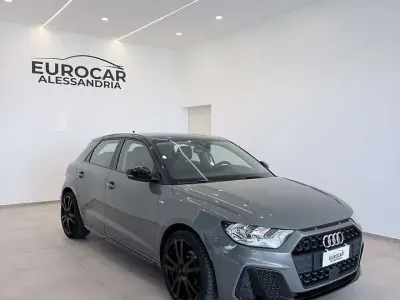 Usata Audi A1 Sportback S-Line 150 CV (110 kW) 2020 Verde Utilitaria
