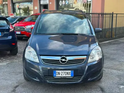 Usata Opel Zafira Cosmo 120 CV (88 kW) 2008 Other Monovolume