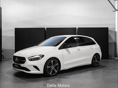 Bianco Nuova 2025 Mercedes B180 Advanced Plus Monovolume | 33.449 € (Super prezzo)