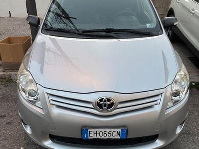 Usata Toyota Auris 2011 Grigio Berlina