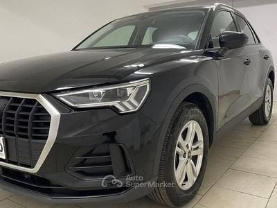 Usata Audi Q3 Ambiente 150 CV (110 kW) 2022 Mythosschwarz metallic SUV