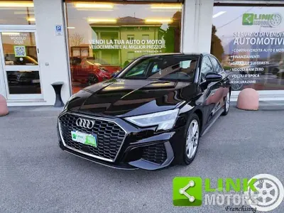 Käytetty Audi A3 Ambiente 150 HP (110 kW) 2023 Musta Sedan