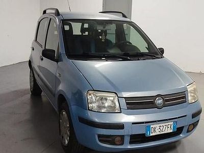 Begagnad Fiat Panda Dynamic 54 HK (39 kW) 2007 Blå Halvkombi