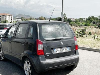 Nero Usata 2005 Fiat Idea Monovolume | 2000 € (Buon prezzo)