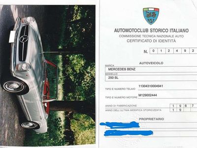 Usata Mercedes 250 150 CV (110 kW) 1967 Argento Cabrio