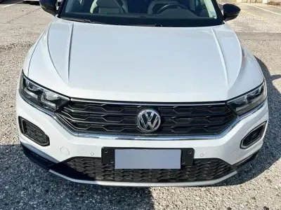 Usata VW T-Roc Advance 116 CV (85 kW) 2019 Bianco SUV