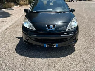 Usata Peugeot 207 70 CV (51 kW) 2008